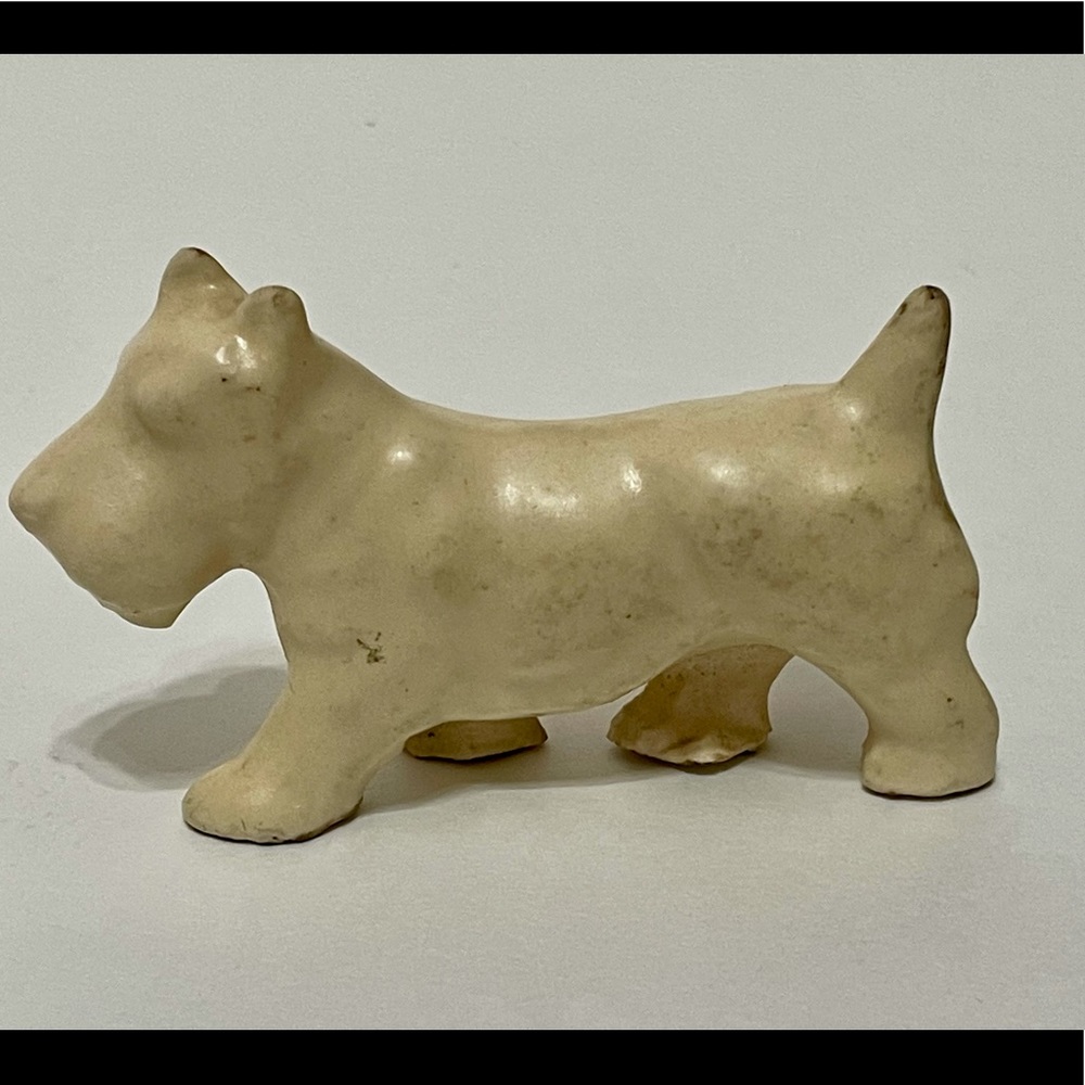 Vintage White Cream Scottie Scottish Terrier Dog Figurine